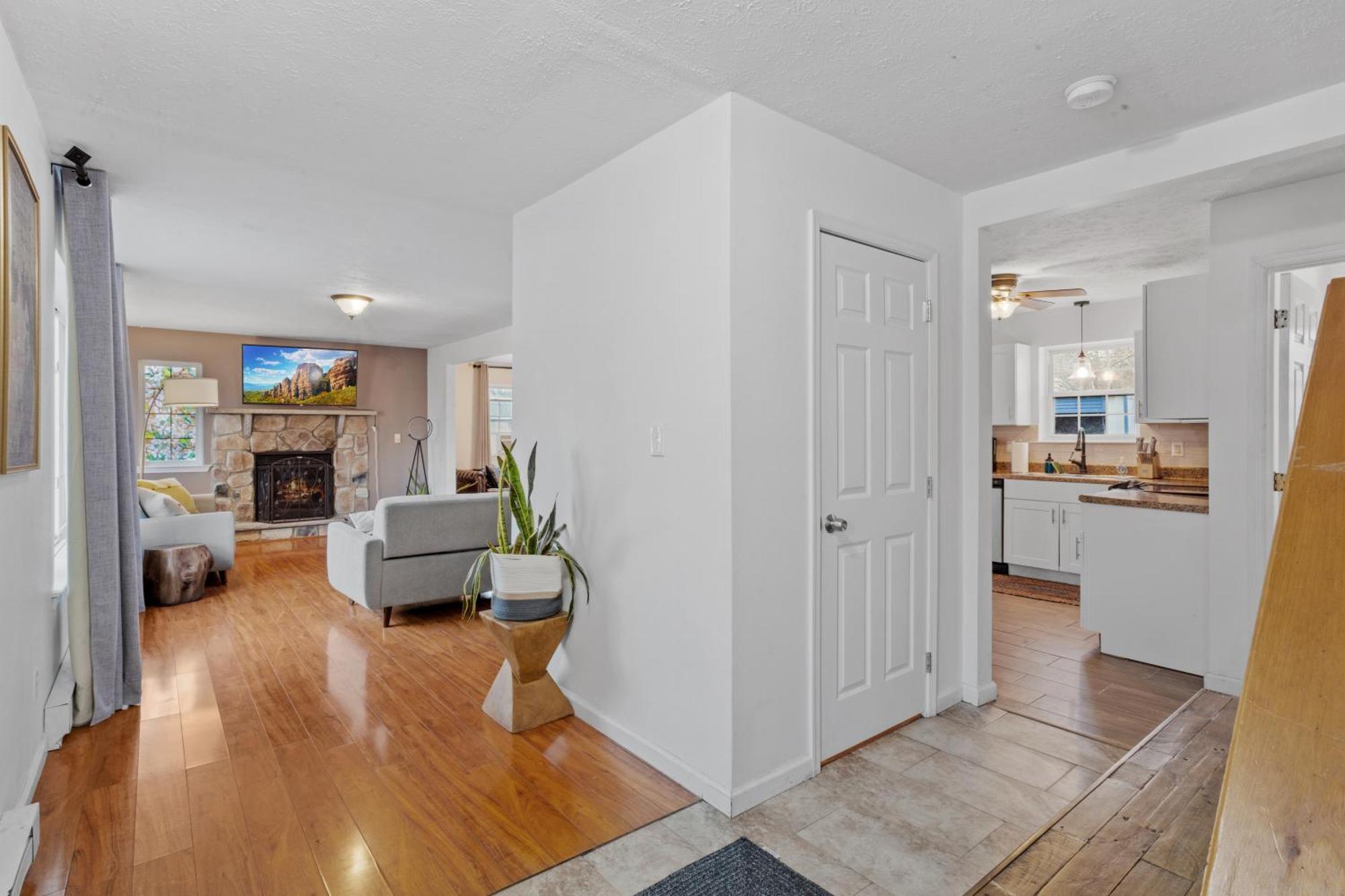 Сasa de vacaciones 3bd 3ba Stylish & Modern Near Camelback *